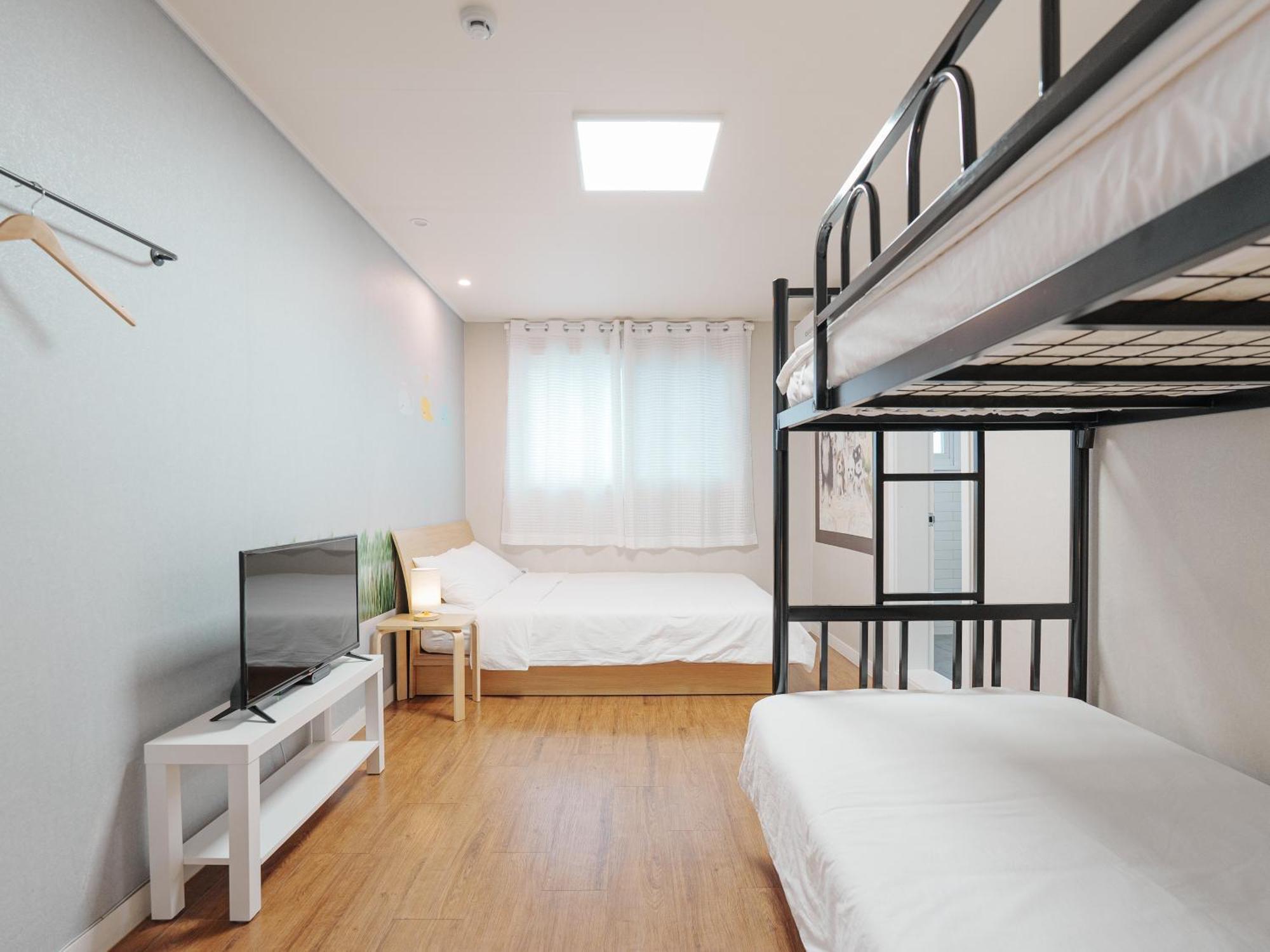 Rain Boots Guest House อินชอน ภายนอก รูปภาพ