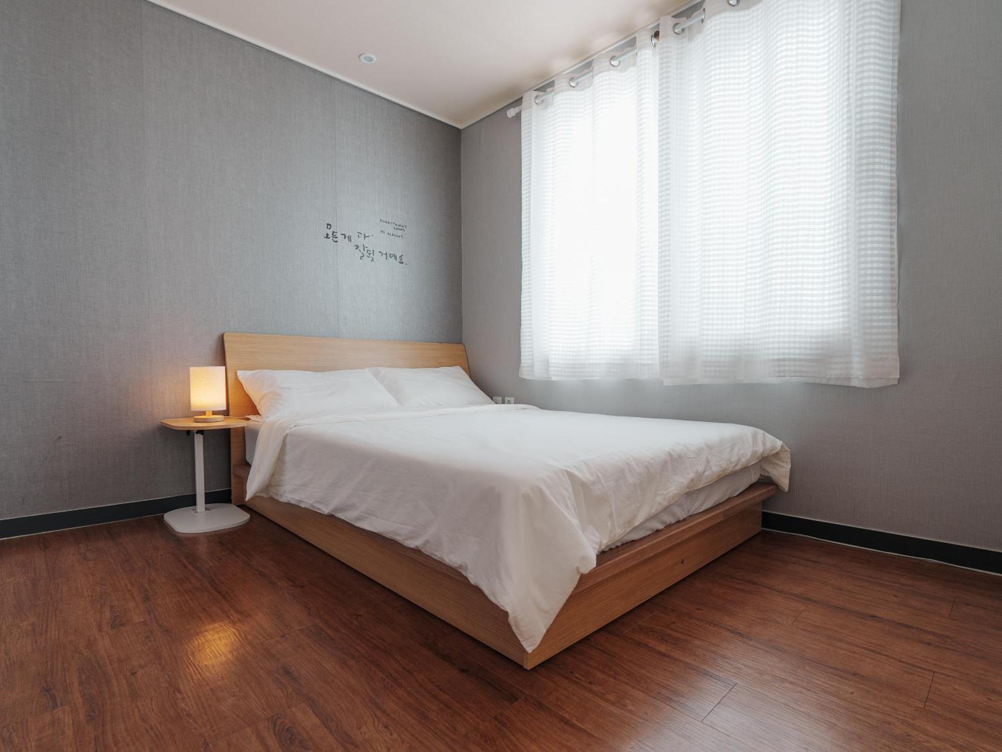 Rain Boots Guest House อินชอน ภายนอก รูปภาพ